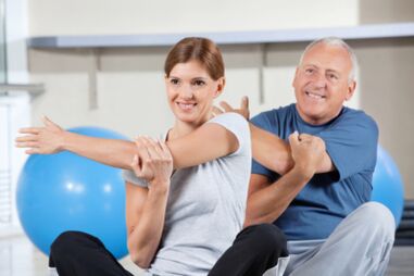 Trainingstherapie für Osteochondrose im unteren Rücken